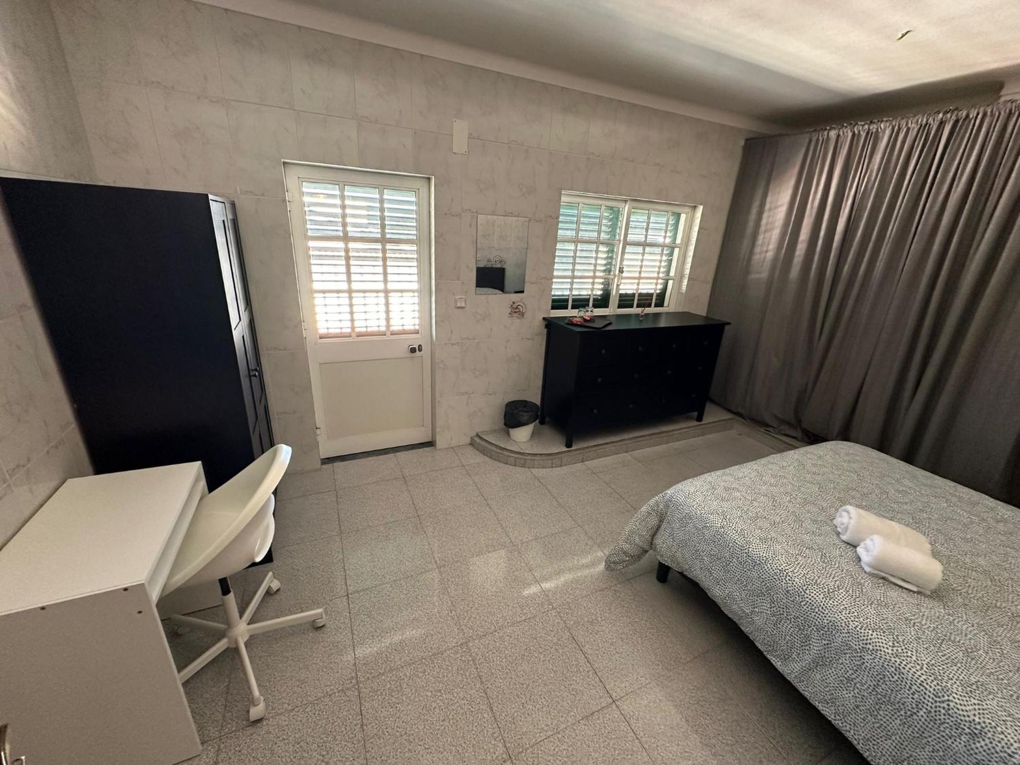 Quartos Em Arrentela ภายนอก รูปภาพ