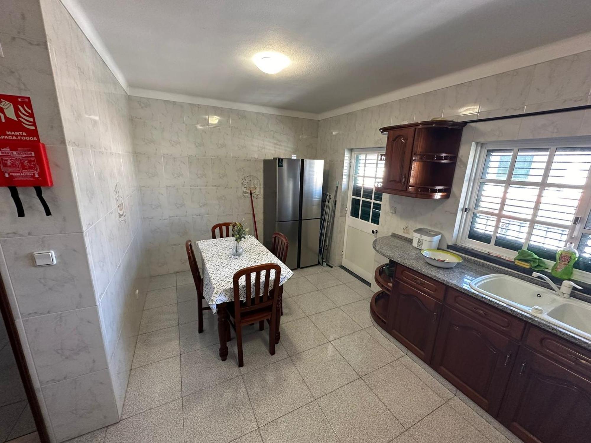 Quartos Em Arrentela ภายนอก รูปภาพ